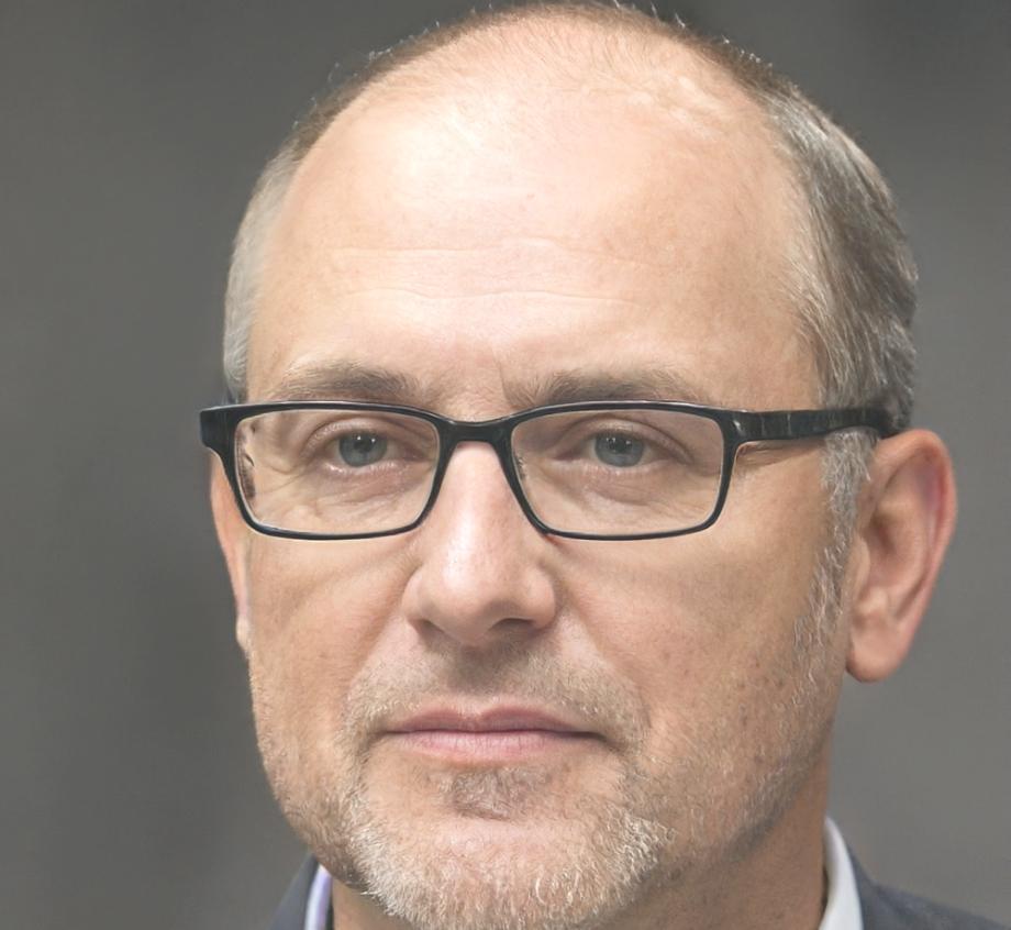 Senior Security Instructor Henrik Karlsson